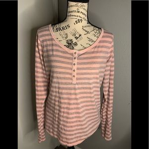 Pink & Gray long sleeve striped tee!